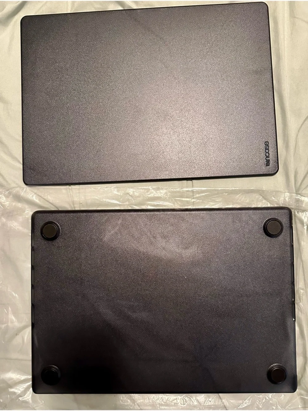 Incase Laptop Shell Case in Dark Gray and White